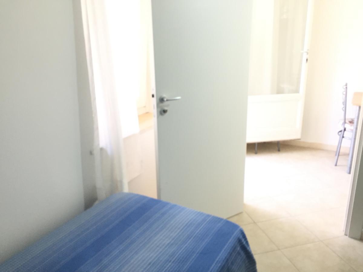 Casa Vacanza Zia Dani Castro  Exteriör bild